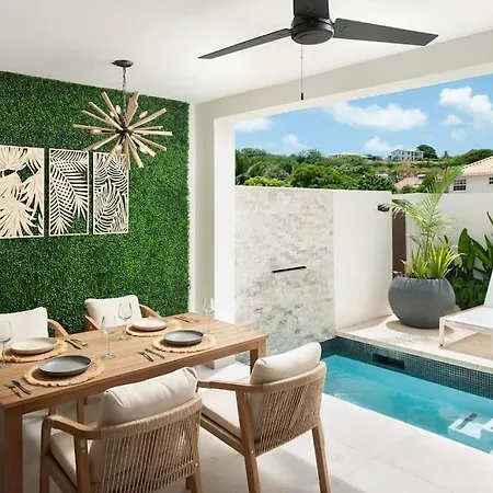 Porters 2 Bed Townhome Azzurro - Walk To Beach